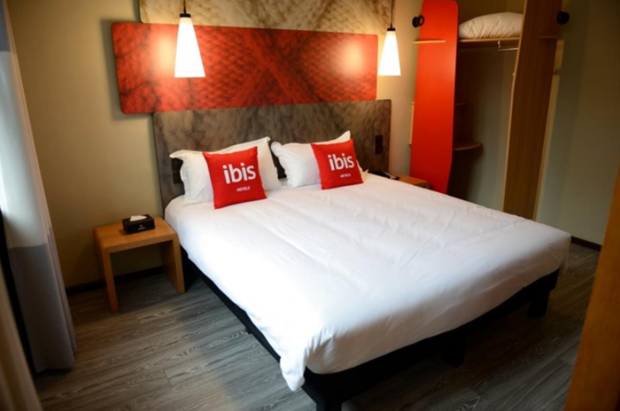 Ibis Chengdu Meizhou Center Екстериор снимка