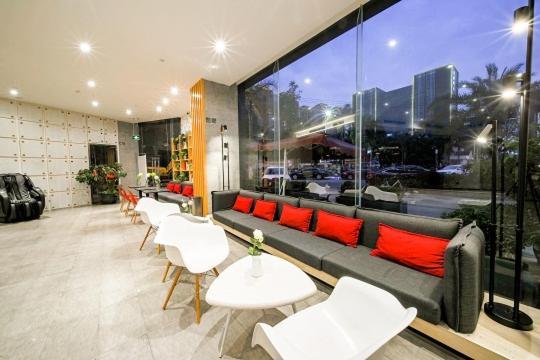 Ibis Chengdu Meizhou Center Екстериор снимка
