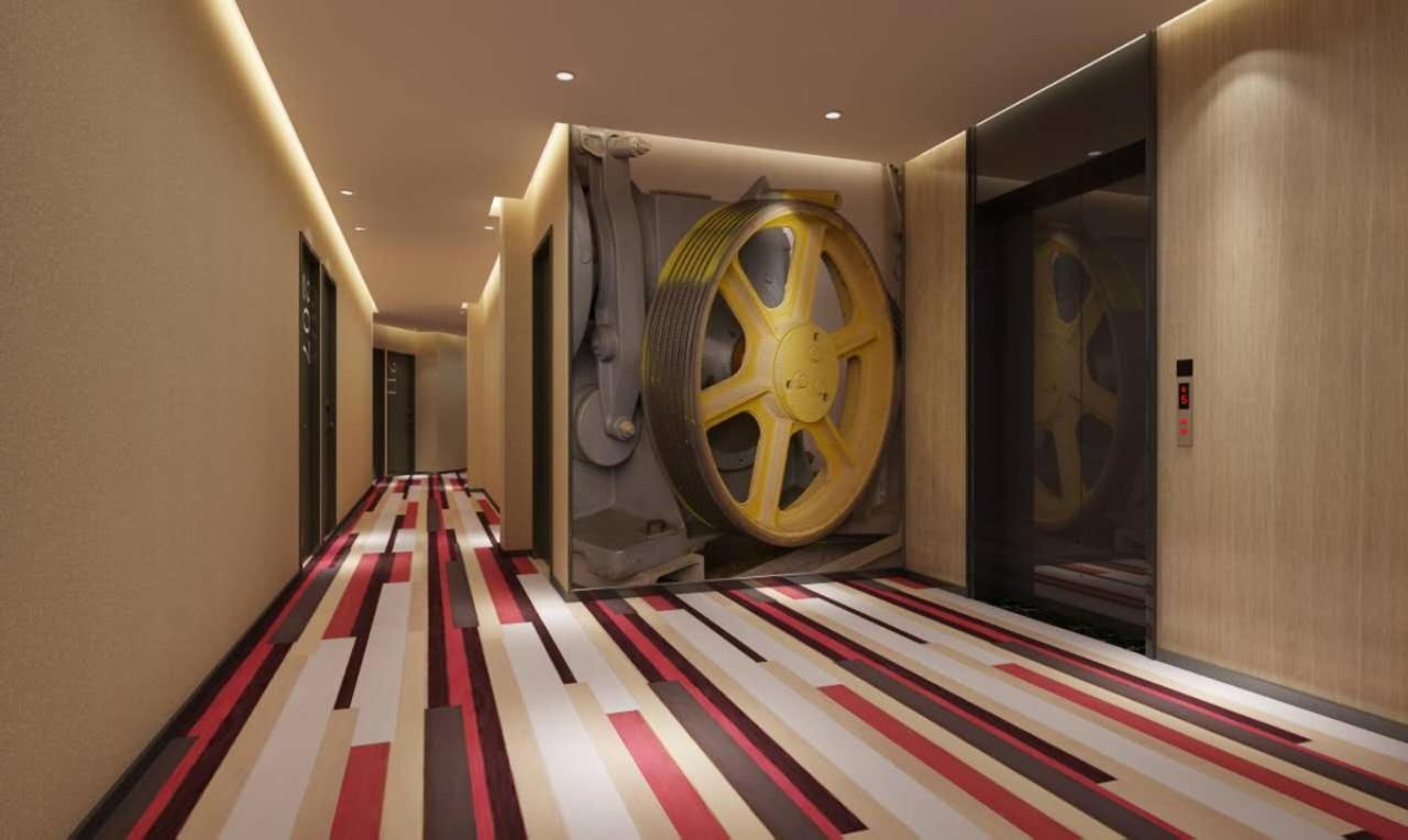 Ibis Chengdu Meizhou Center Екстериор снимка