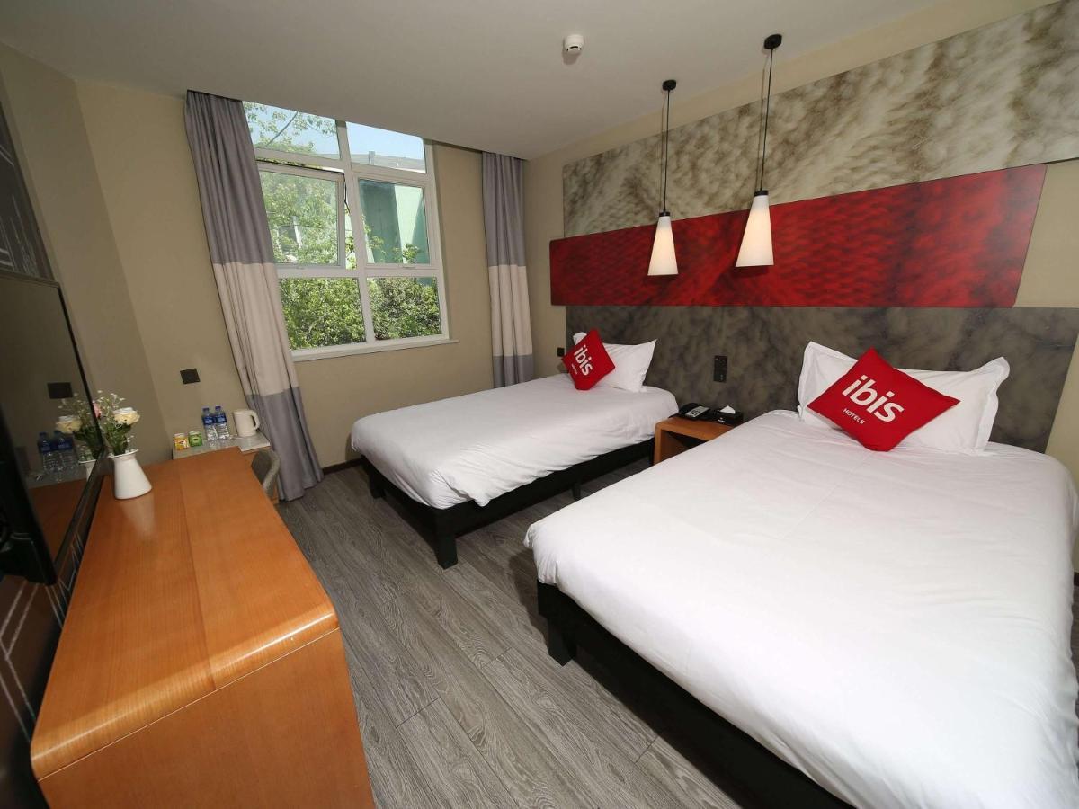 Ibis Chengdu Meizhou Center Екстериор снимка